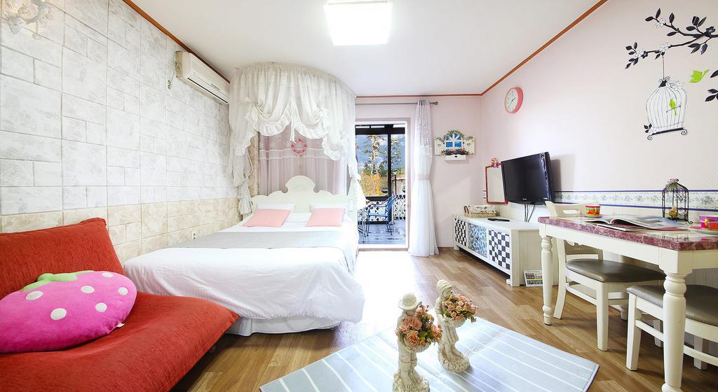 Gyeongpo Woosung Pension Gangneung Exterior foto